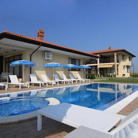 Armira Lozenets Hotel Exterior photo